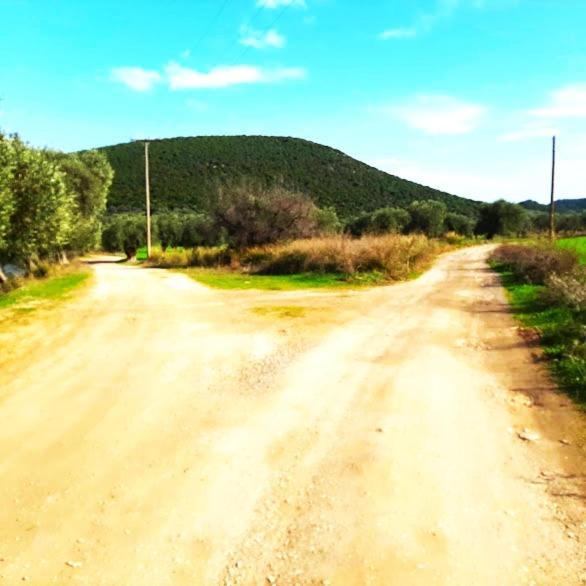 Вилла Little Bit Of Heaven Sourpi Экстерьер фото